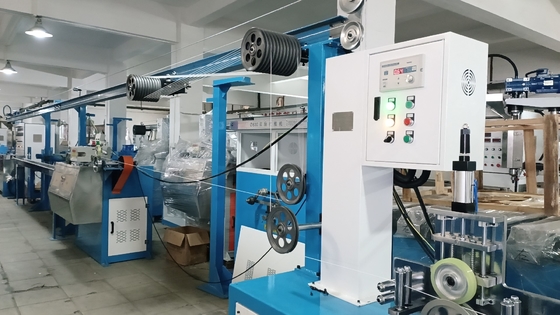 Maschine zur Herstellung von Netzwerkkabeln 50+35 PLC-Steuerungsdraht-Extrusionslinie