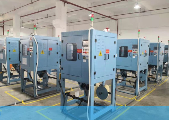 Industrielle 24 Kabel-Umflechtungsmaschine-Vertikale der Spindel-2200W